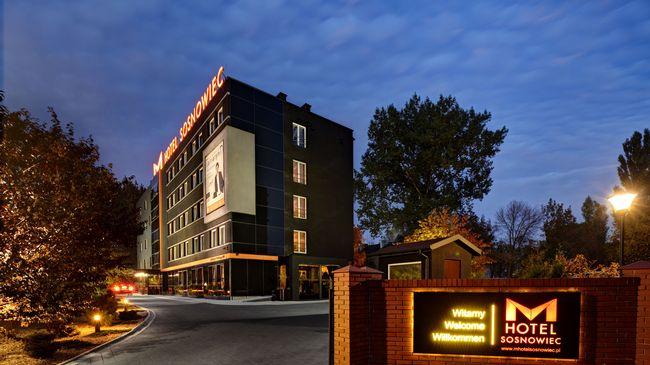 M Hotel Σοσνόβιετς Εξωτερικό φωτογραφία